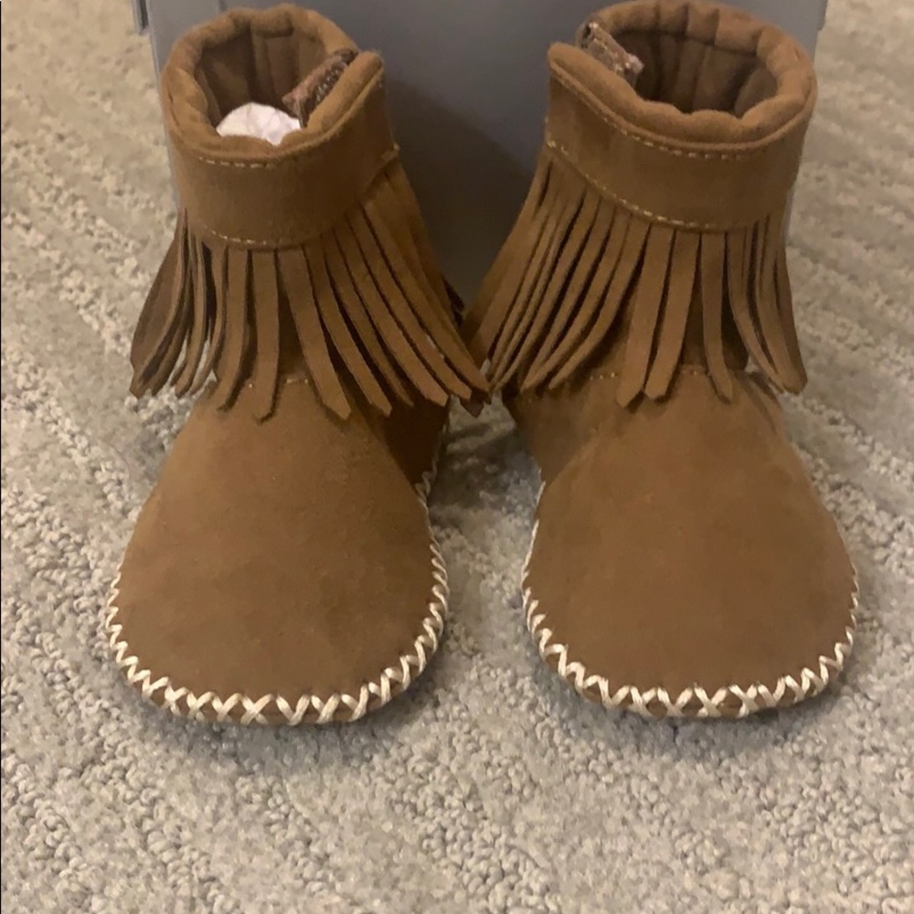 Stuart Weitzman baby girl fringe boots size 2